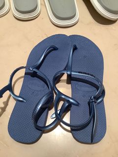 （分類：）位於 。 由 echeung.1 提交（商品編號 1123573593，圖片 1）。簡介： 。