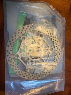 （分類：）位於 。 由 ronlai9903 提交（商品編號 1123547896，圖片 1）。簡介： 。