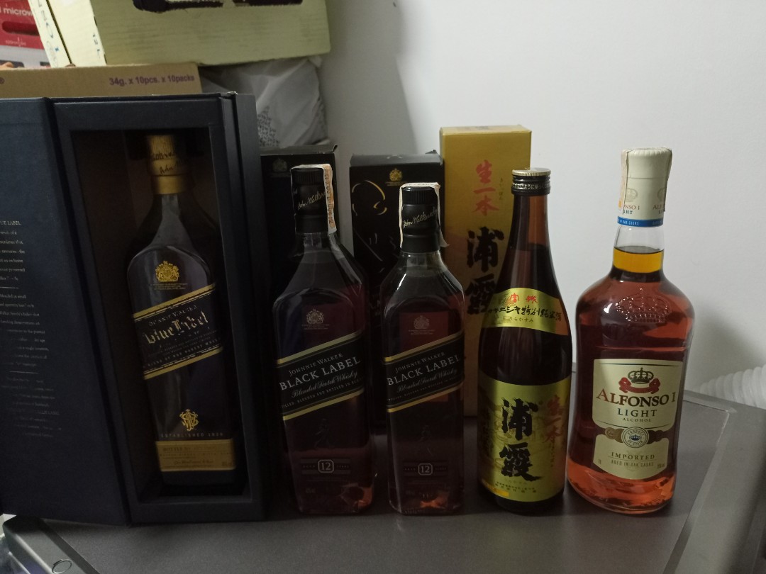 Johnny Walker Blue and Black, Food & Drinks, Beverages on ...