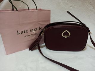 💯Original Kate Spade Sling Bag, Women's Fashion, Bags & Wallets,  Cross-body Bags on Carousell