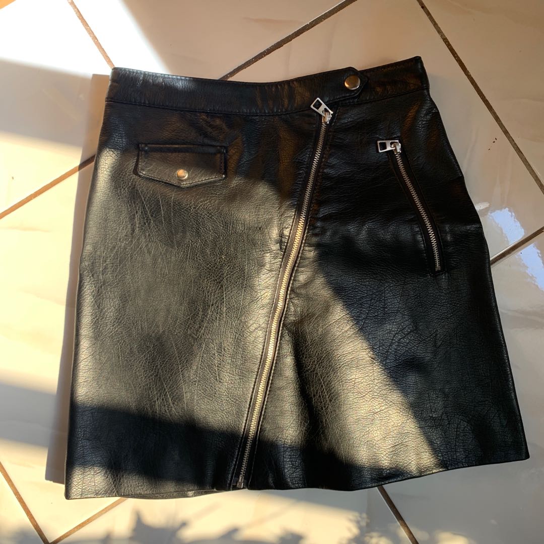 Leather Skirt Divided, Women's Fashion, Bottoms, Skirts on Carousell