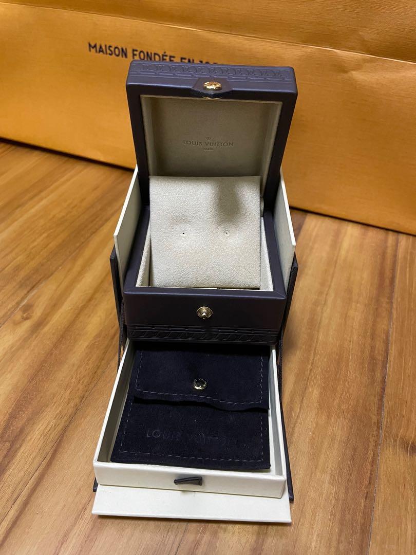 Louis Vuitton Jewellery Box - 63 For Sale on 1stDibs