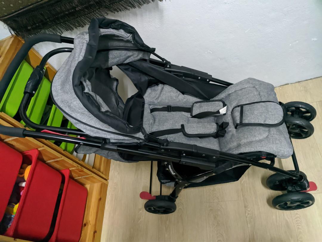 Mamakiddies deals aurora stroller