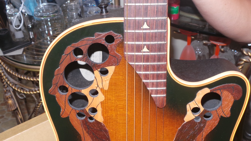 Ovation 1768 Elite deep bowl acoustic guitar made in USA, Hobbies
