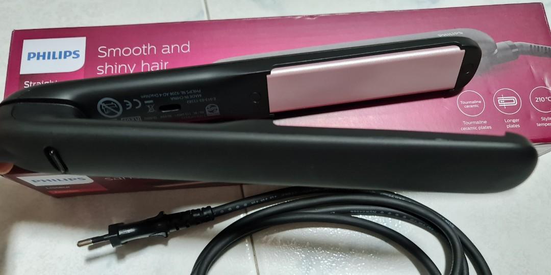 Philips HP8321 Essential Care 1-Inch Ceramic Hair Straightener, Beauty & Personal Care, Hair on Carousell Philips HP8321 Essential Care 1-Inch Ceramic Hair Straightener, Beauty & Personal Care, Hair on Carousell