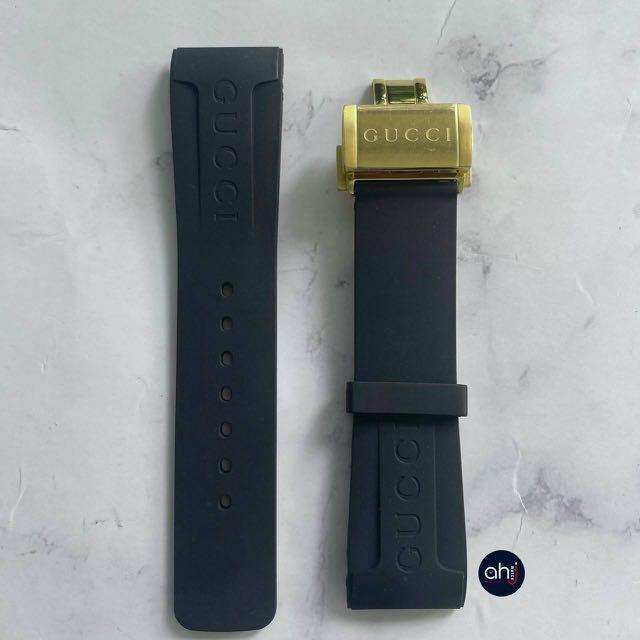 Gucci on sale silicone watch