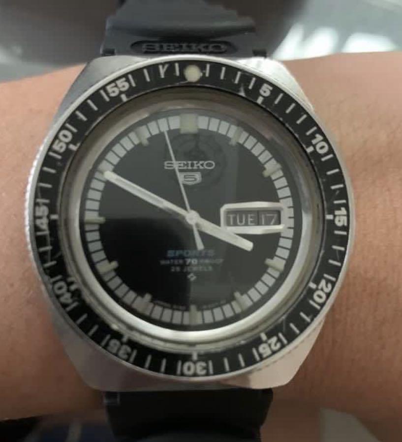 Seiko 6106 8120 Sport Diver, Men's Fashion, Watches & Accessories