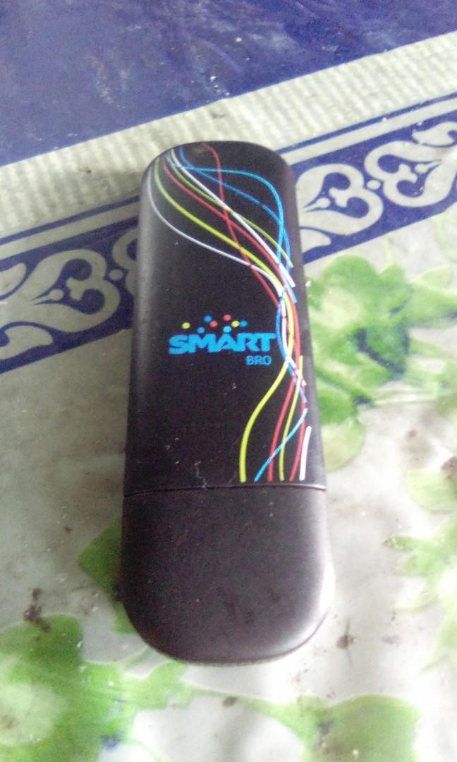 SmartBro Plug-it (Category: Networking) located in San Juan City. Submitted by richard.heart (Listing ID 1123586455, Image 1). Description: From SMART BRO comes SmartBro Plug-it, a WIFI for Laptops and Desktops..