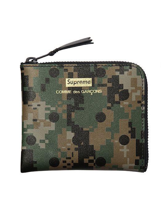 Supreme camo wallet hotsell