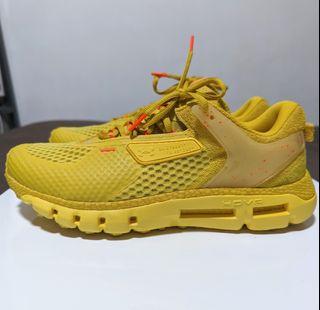 Under Armour UA Unisex HOVR™ Summit URBN TXT Sportstyle Shoes Size US10