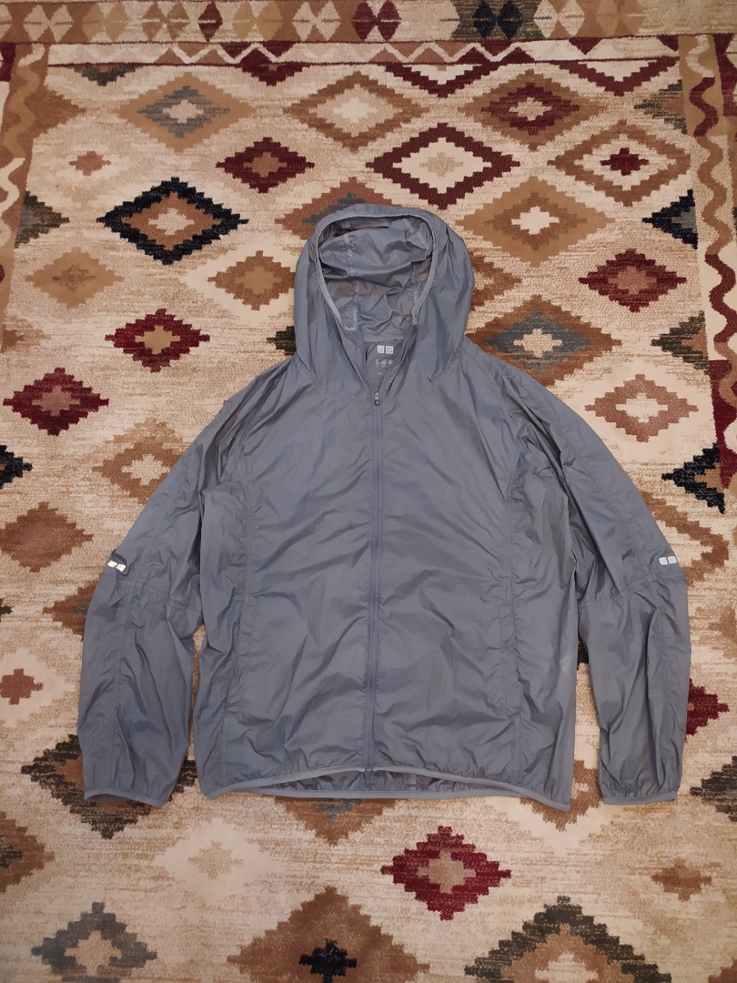 Lightweight jacket uniqlo on sale