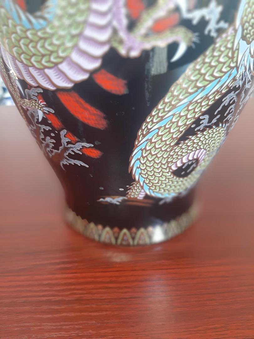 Vintage Yamaji Japan Porcelain Gold Dragon Design Black Vase (1970s