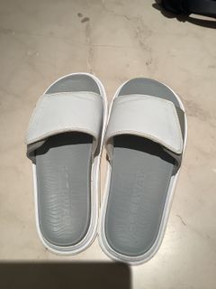 （分類：）位於 。 由 echeung.1 提交（商品編號 1123571939，圖片 1）。簡介： 。