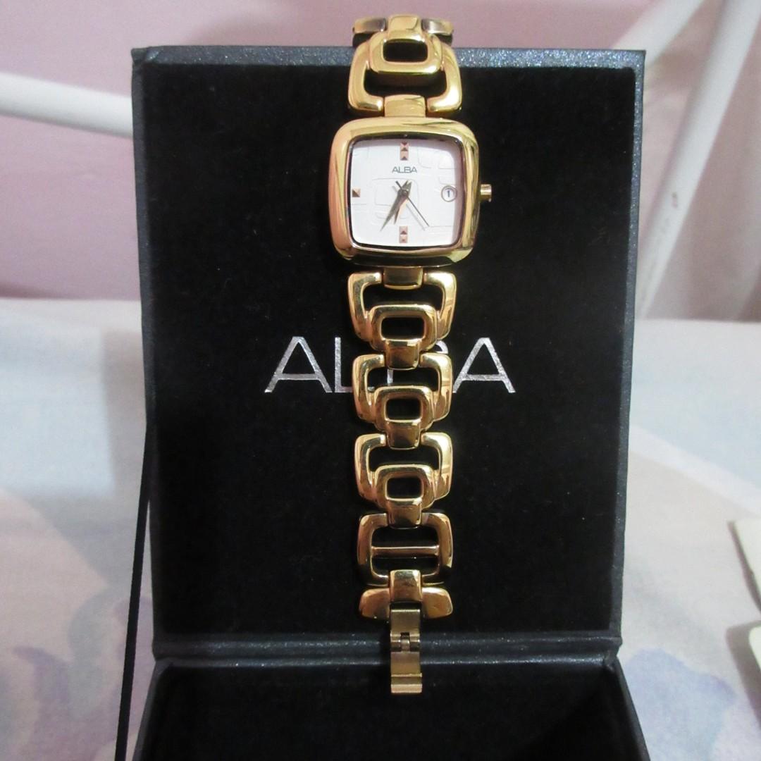Alba rose sales gold watch