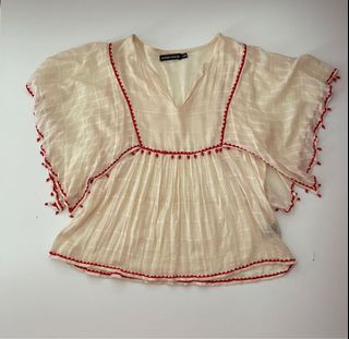 (Category: ) located in . Submitted by natsycloset (Listing ID 1123852034, Image 1). Description: .