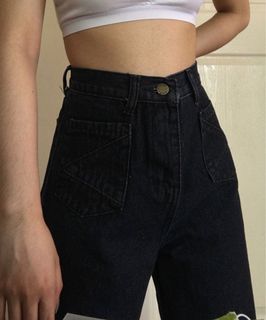 (Category: ) located in . Submitted by yours.xo (Listing ID 1123767417, Image 1). Description: .