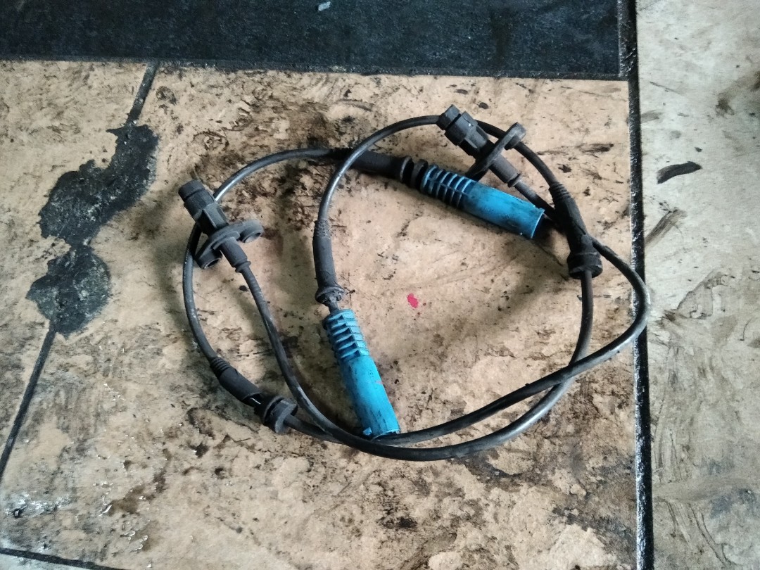 Bmw E39 Abs Speed Sensor Original, Auto Accessories on Carousell