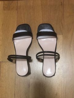 (Category: ) located in . Submitted by yyzrh (Listing ID 1123887068, Image 1). Description: .