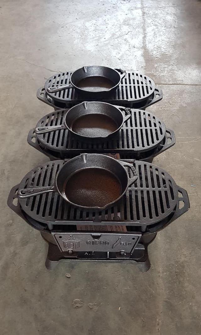CAST IRON HIBACHI GRILL (Category: Cookware & Accessories) located in Quezon City. Submitted by decluttering.doc (Listing ID 1123798016, Image 3). Description: ON-HAND AND READY TO SHIP :) cast iron hibachi grill from cebu. :) good quality!.