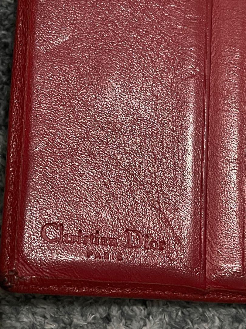 Christian Dior Trotter Brown Wallet (Category: Luxury Bags & Wallets) located in Quezon City. Submitted by rnbhits (Listing ID 1123724154, Image 2). Description: Christian Dior Trotter Brown Wallet In very good condition.