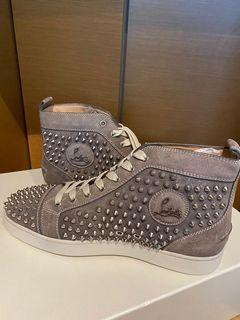 Christian Louboutin – ZOOFASHIONS.COM