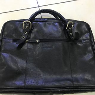 Clarks clearance bags deals