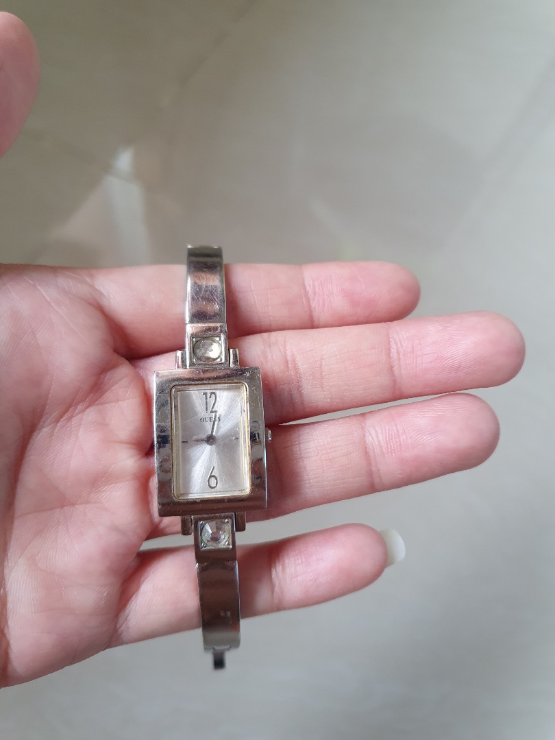 fake guess watch