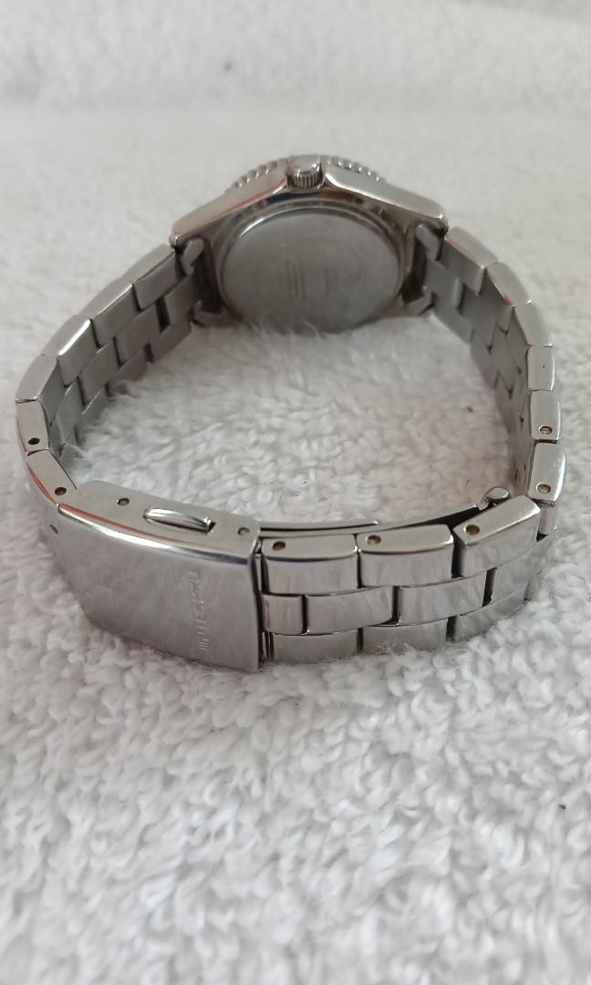 Guess watch top battery replacement