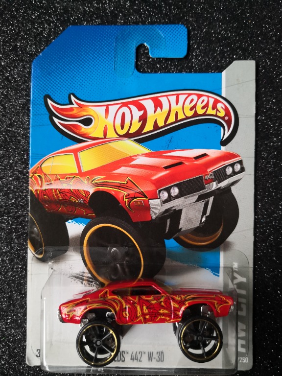 Hot Wheels Olds 442 W 30