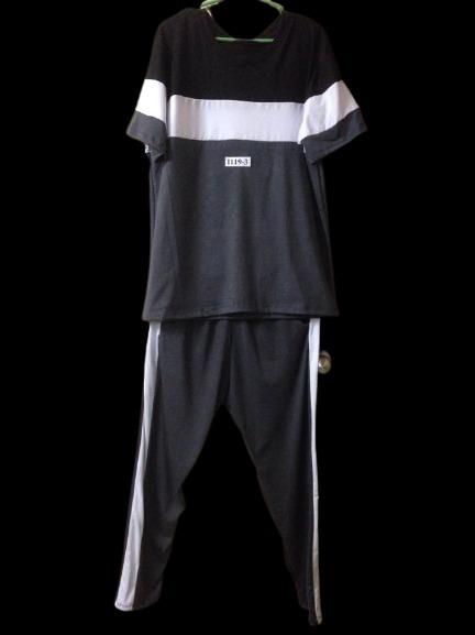 I119 MEN'S PAJAMA SET (Category: Sleep and Loungewear) located in Cavite. Submitted by falconsclawset (Listing ID 1123810336, Image 3). Description: I119 MEN'S PAJAMA SET PS TSHIRT PJ (BAN/TD) (MEN).