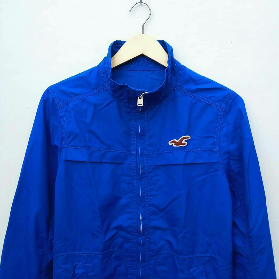 Jaket track hollister original no uniqlo gap Fesyen Pria Pakaian