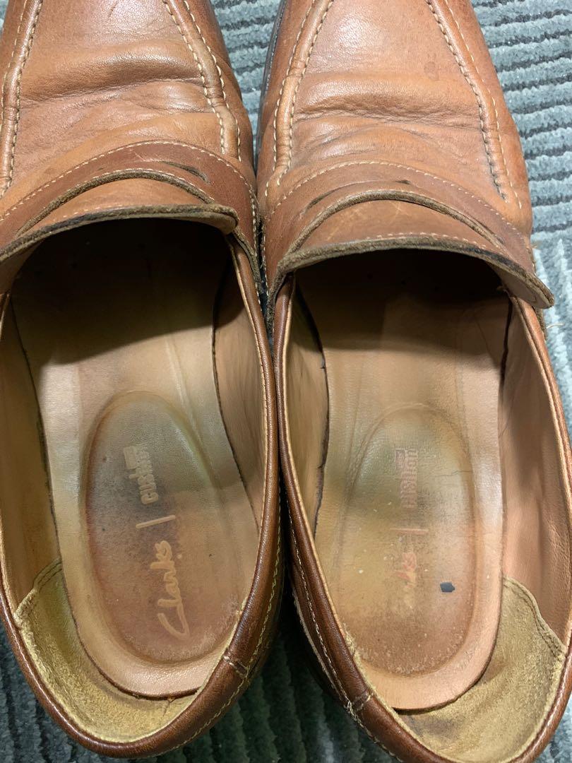 Clark discount cushion shoes