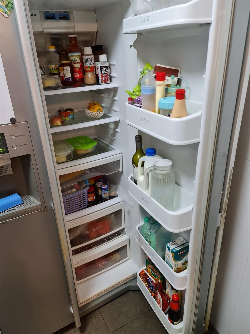 LG 2 door fridge LAST CALL! WILL BE REMOVED BY 20/NOV/21, TV & Home