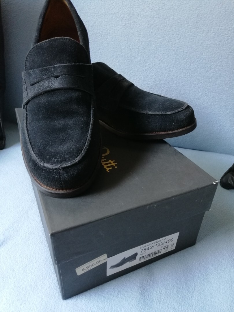 Massimo Dutti suede mocassins, Men's Fashion, Footwear, Dress Shoes on  Carousell