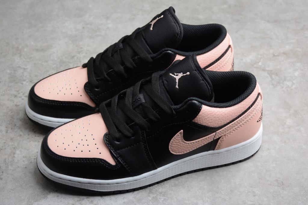 Air jordan 1 crimson tint womens cheap