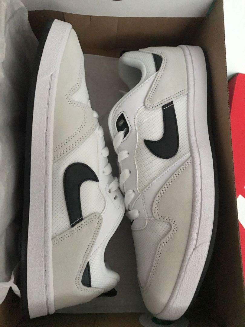 nike skateboard shoes white