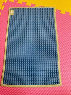 rubber mat pad