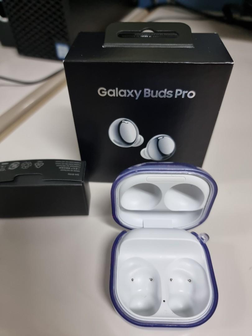 Samsung buds+ hotsell charging case