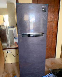 Samsung RT22FARBDUT - Digital Inverter Refrigerator