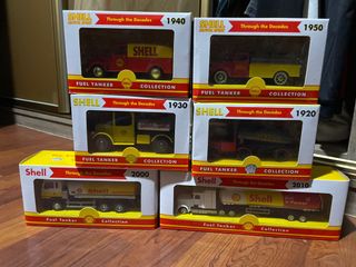 (Category: ) located in . Submitted by hotwheelsguys (Listing ID 1123865742, Image 1). Description: .