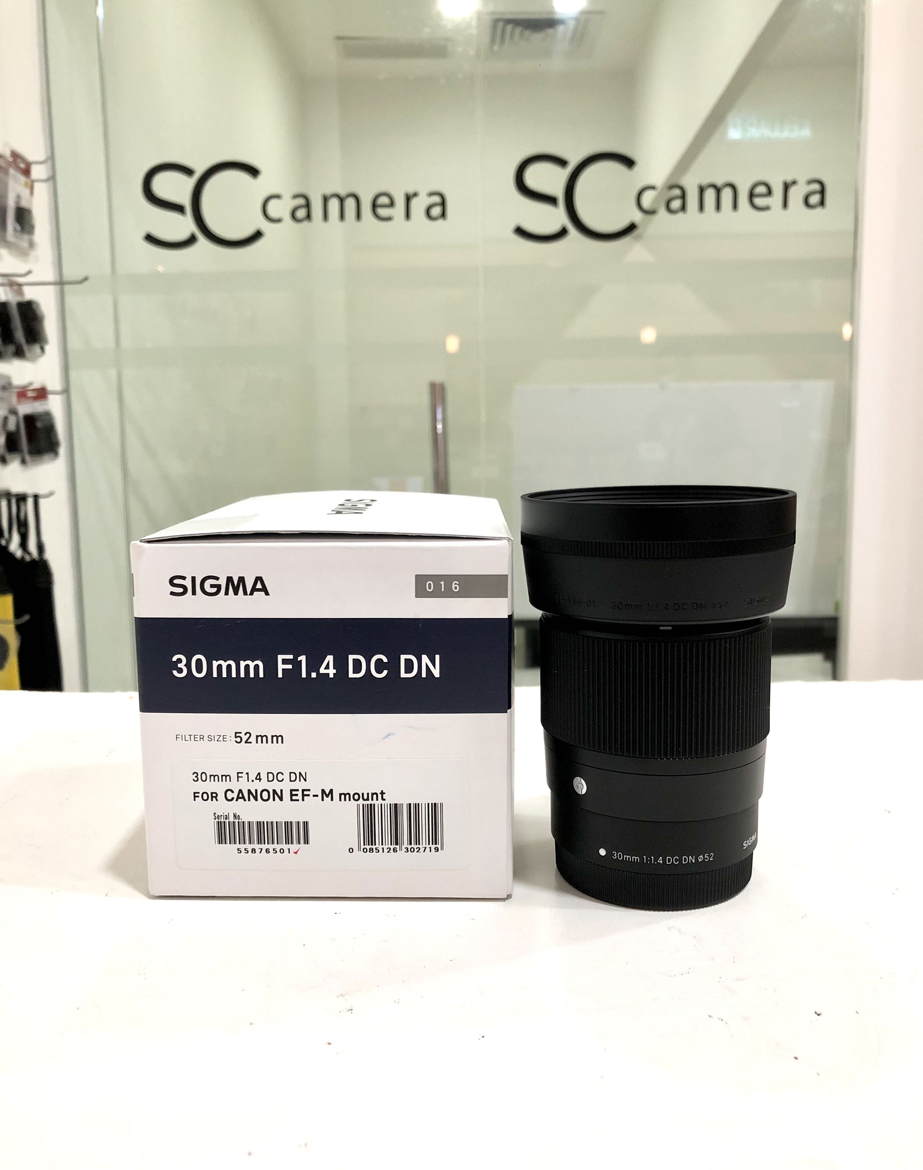 Sigma 30mm f1.4 DC DN lens for Canon EF-M Mount (99.9% new