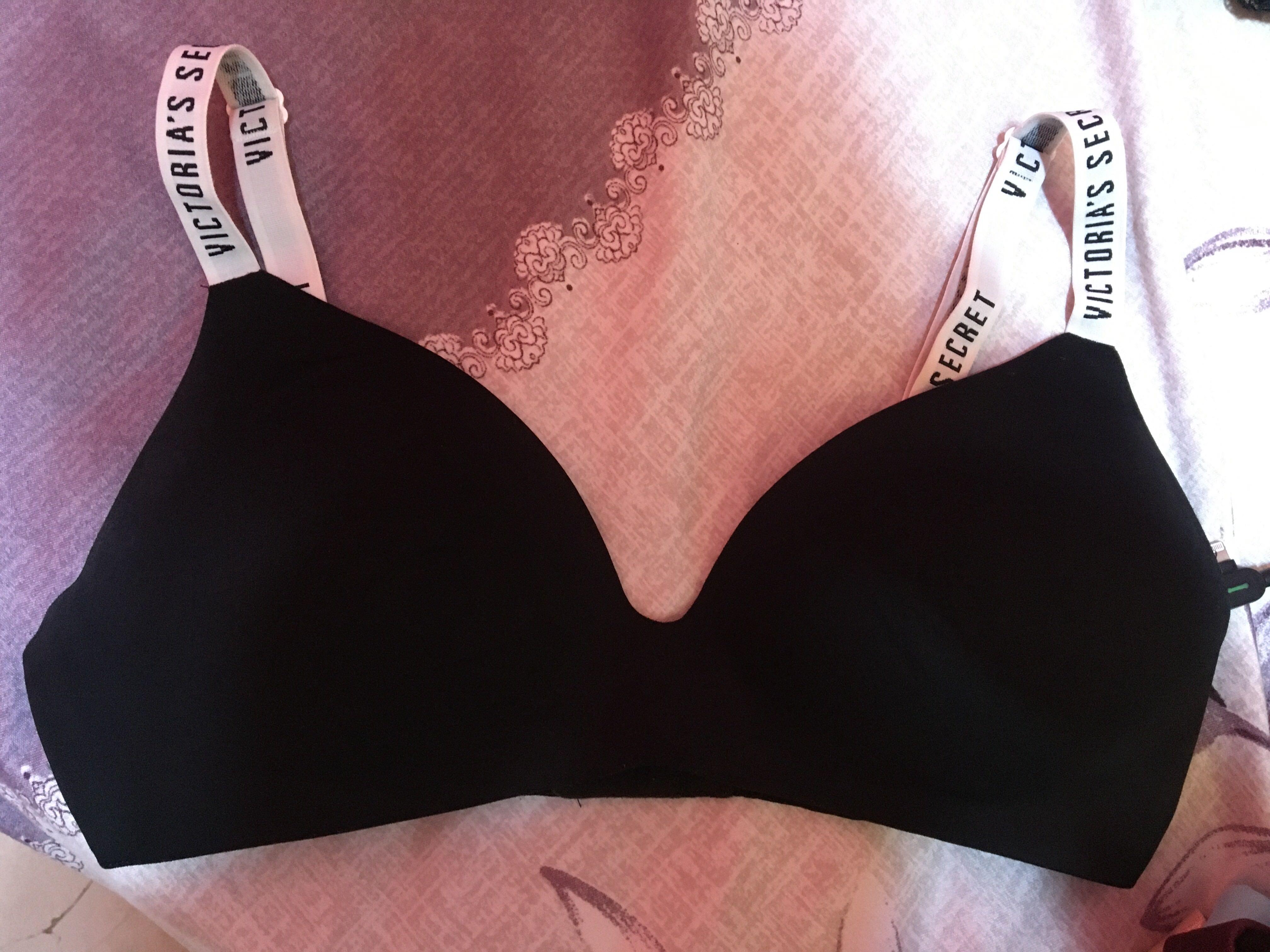 Victorias Secret Logo Non wire bra, Women's Fashion, Tops, Others Tops on  Carousell