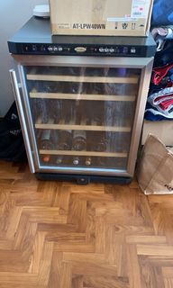 (Category: ) located in . Submitted by jade.penet (Listing ID 1123785788, Image 1). Description: .