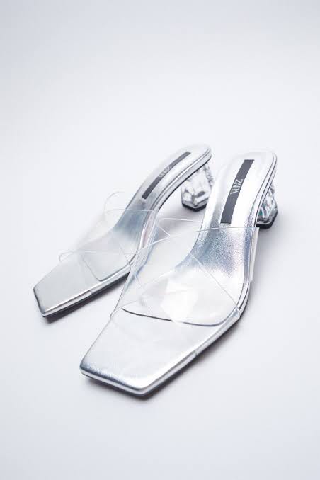 Zara crushed heel vinyl mules, Fesyen 