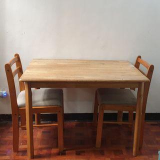 4 seater table and chair set