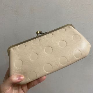 由 petitbear (刊登 ID 1124020280，圖片 1) 提交，位於 的 (類別：)，說明：。
