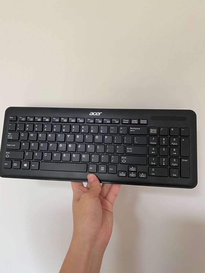 [Price Reduced] ACER Wireless keyboard and mouse set SK 9662, Computers