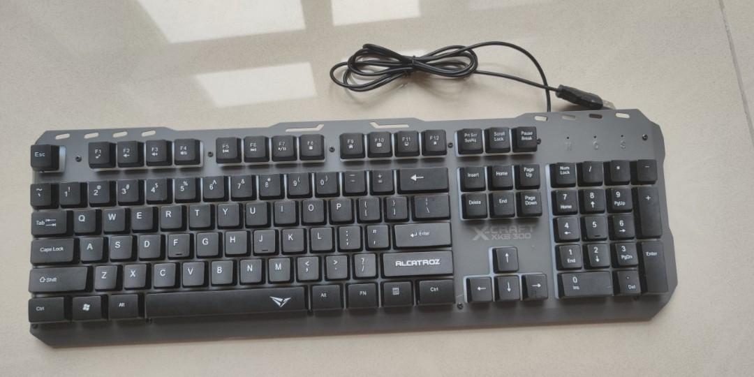 Alcatroz Xcraft XKB300 Spill Proof Gaming Keyboard with FX Backlight