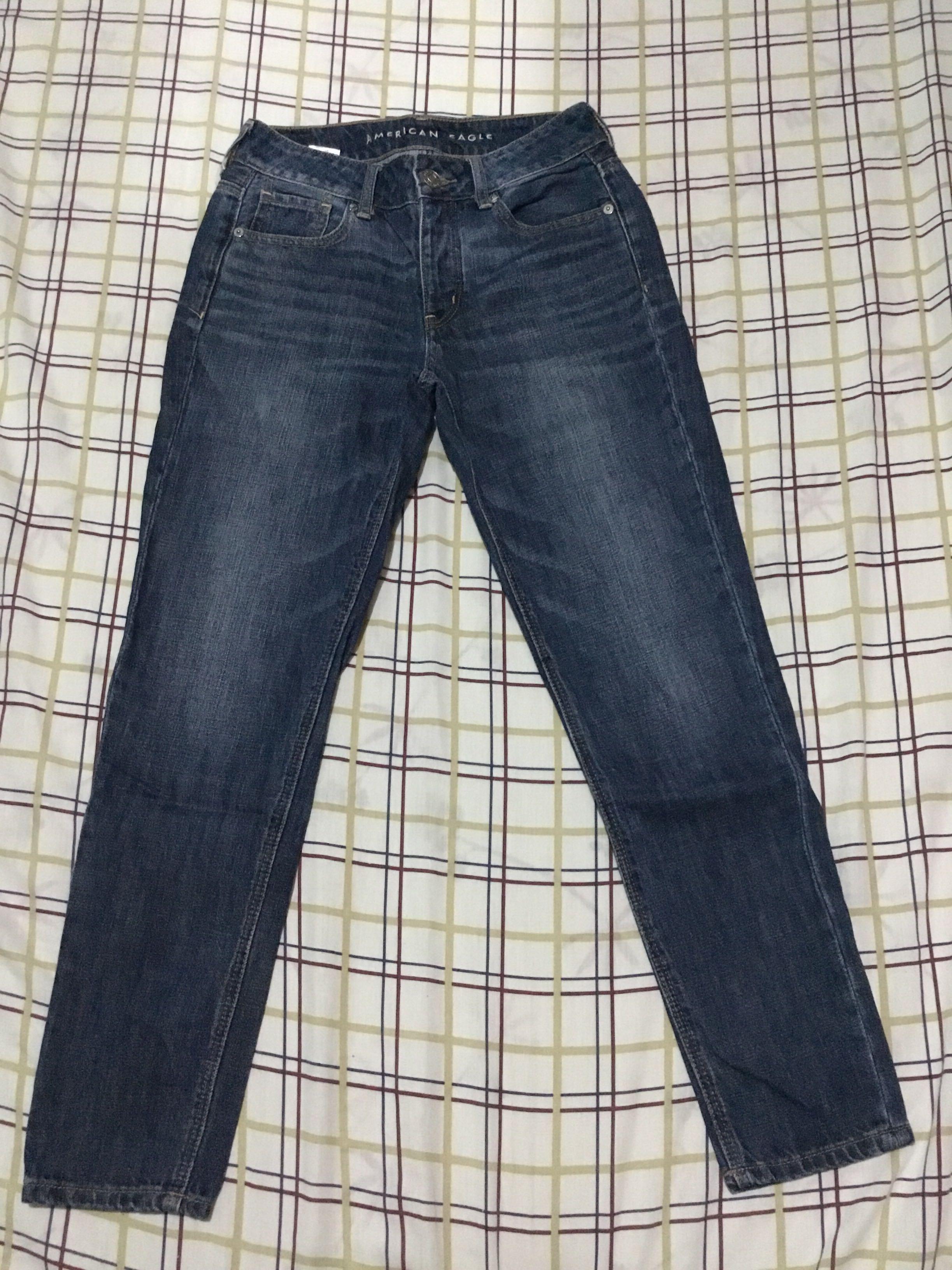 What size is a deals 27 in american eagle jeans