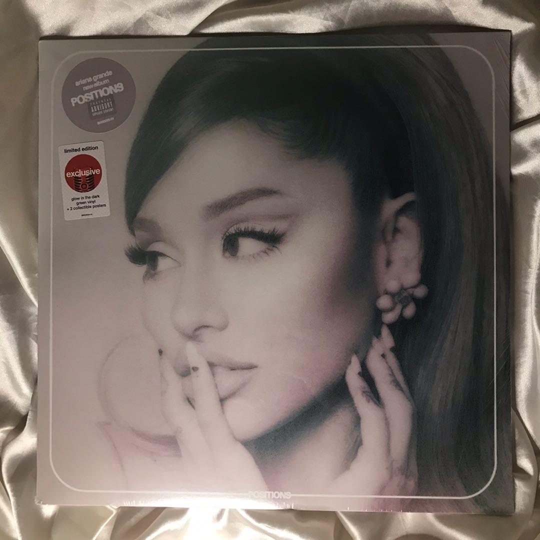 Ariana Grande - Positions Vinyl (Glow in the Dark) [Unboxing] 